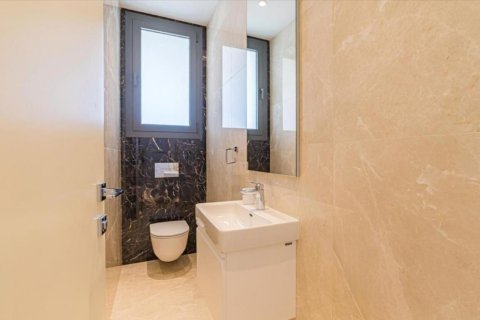 Квартира студия в Лимассол, Кипр №106324 5