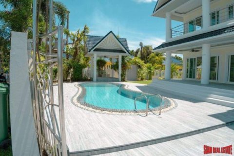 Вилла с 3 спальнями в Раваи, Таиланд №96358 1