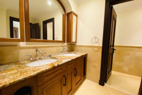 3 bedrooms Townhouse in Bavaria Town, Vietnam No. 95155 21