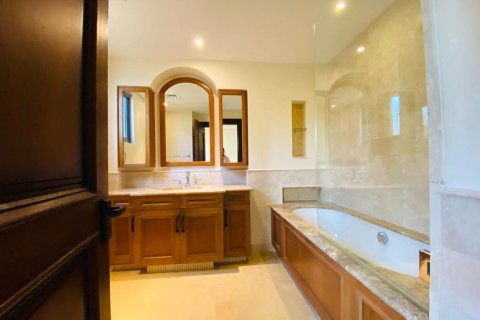 3 bedrooms Townhouse in Bavaria Town, Vietnam No. 95155 25