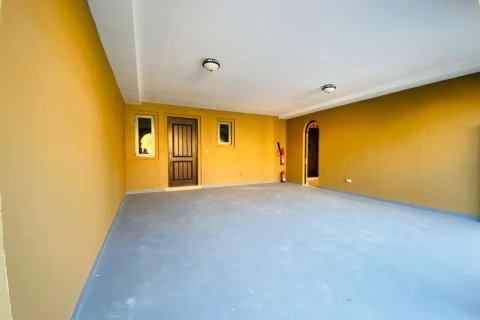 3 bedrooms Townhouse in Bavaria Town, Vietnam No. 95155 16