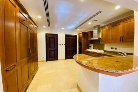 3 bedrooms Townhouse in Bavaria Town, Vietnam No. 95155 11