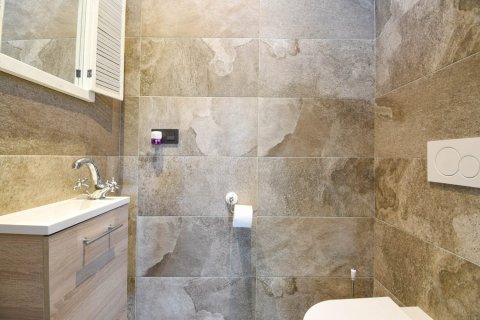 2 bedrooms Villa in Tung Chung Pho, Vietnam No. 85636 21