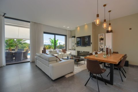 2 bedrooms Villa in Tung Chung Pho, Vietnam No. 85636 10