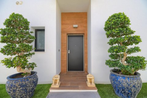 2 bedrooms Villa in Tung Chung Pho, Vietnam No. 85636 9