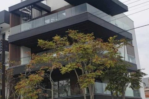 Квартира с 4 спальнями в Лимассол, Кипр №102432 2