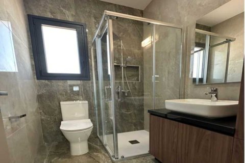 Квартира с 4 спальнями в Лимассол, Кипр №102432 11