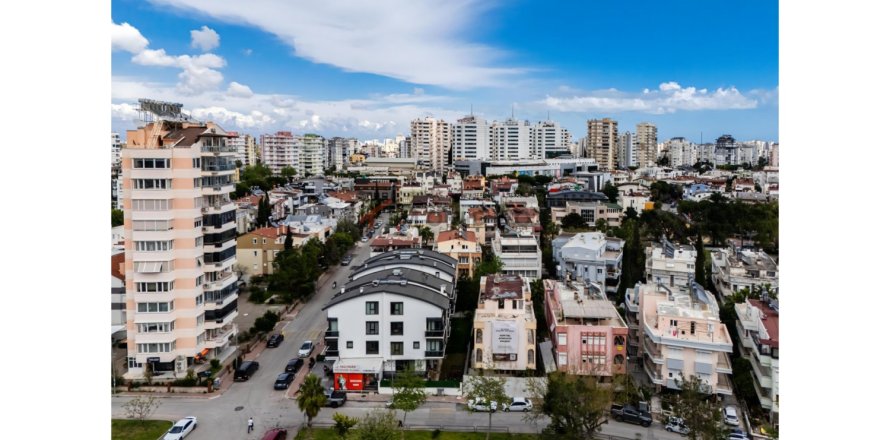 3 bedrooms Apartment in Antalya, Turkey No. 126862
