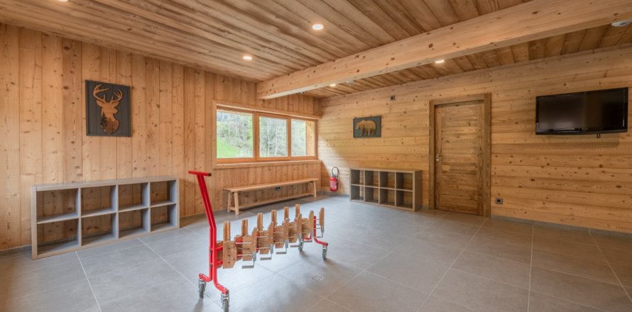 10 dormitorios House en Hauteluce, France No. 100216