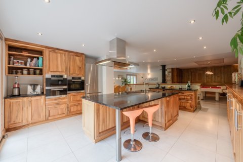 10 dormitorios House en Hauteluce, France No. 100216 7