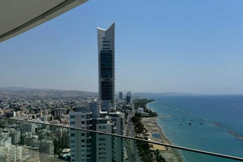 2 bedrooms Apartment in Limassol, Cyprus No. 103436 2