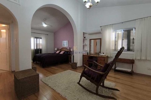 4 bedrooms House in Kiti, Cyprus No. 84440 16