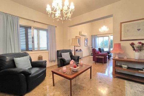 4 bedrooms House in Kiti, Cyprus No. 84440 6