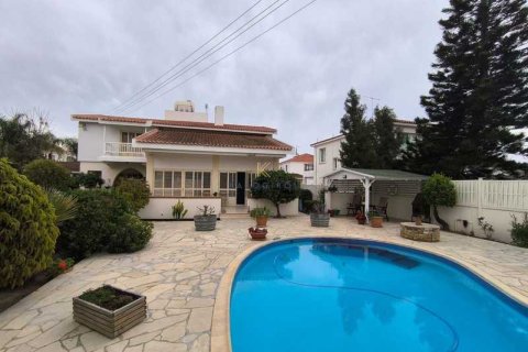 4 bedrooms House in Kiti, Cyprus No. 84440 1