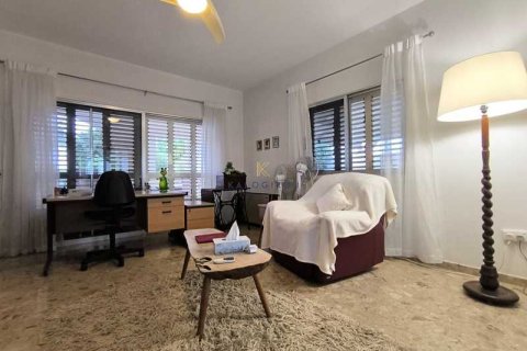 4 bedrooms House in Kiti, Cyprus No. 84440 14