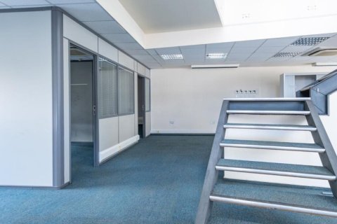 1060m² Commercial property in Nicosia, Cyprus No. 105135 11