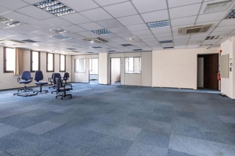 1060m² Commercial property in Nicosia, Cyprus No. 105135 15