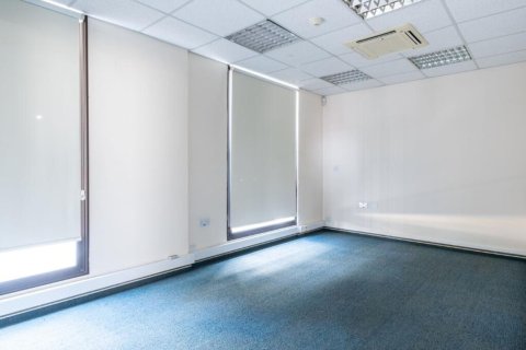 1060m² Commercial property in Nicosia, Cyprus No. 105135 3