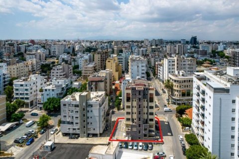 1060m² Commercial property in Nicosia, Cyprus No. 105135 10