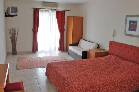 17 rooms Hotel in Kolindros, Greece No. 58094 15