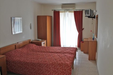 17 rooms Hotel in Kolindros, Greece No. 58094 16
