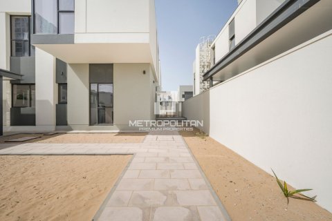 Вилла с 4 спальнями в Hoang Kim, Вьетнам №93979 5