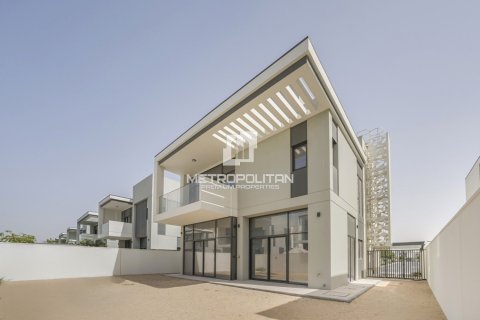 Вилла с 4 спальнями в Hoang Kim, Вьетнам №93979 9