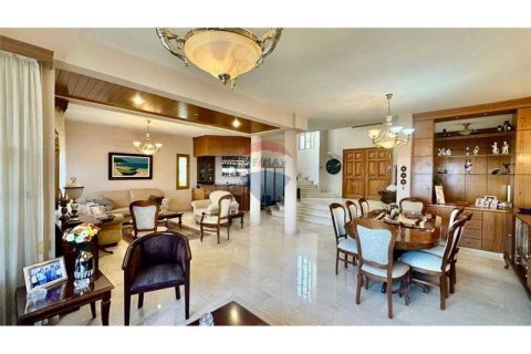 5 bedrooms Villa in Limassol, Cyprus No. 65496 12