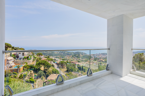 4 chambres House à Lloret de Mar, Spain No. 27333