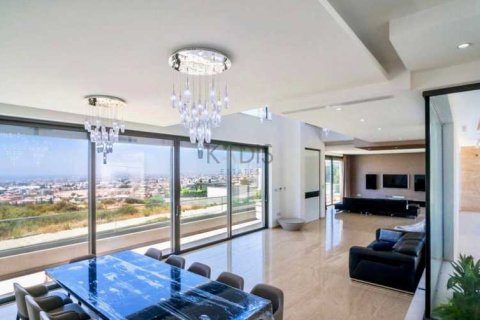 5 bedrooms Villa in Germasogeia, Cyprus No. 101209 4
