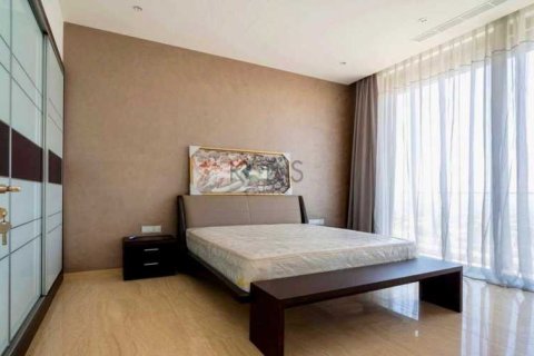 5 bedrooms Villa in Germasogeia, Cyprus No. 101209 10