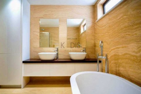 5 bedrooms Villa in Germasogeia, Cyprus No. 101209 15