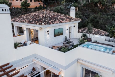 3 chambres Penthouse à Nueva Andalucia, Spain No. 27122