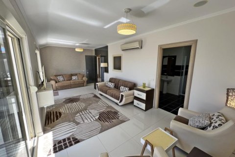 5 rooms Apartment in Phong Thanh Tay A, Vietnam No. 21574 3