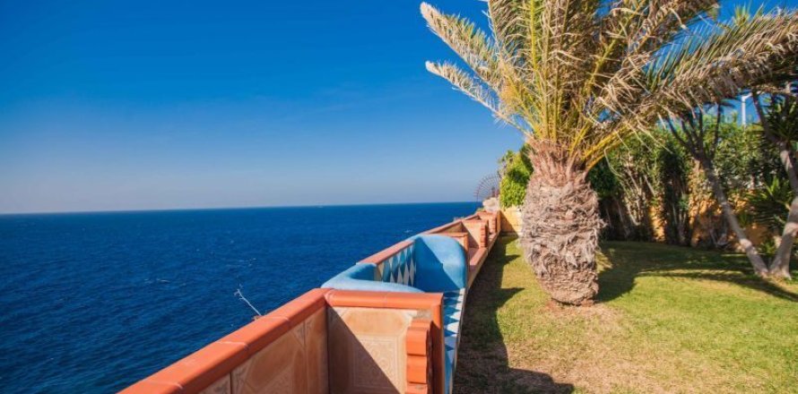 4 bedrooms Properties in Ma Thi Ho, Vietnam No. 26513