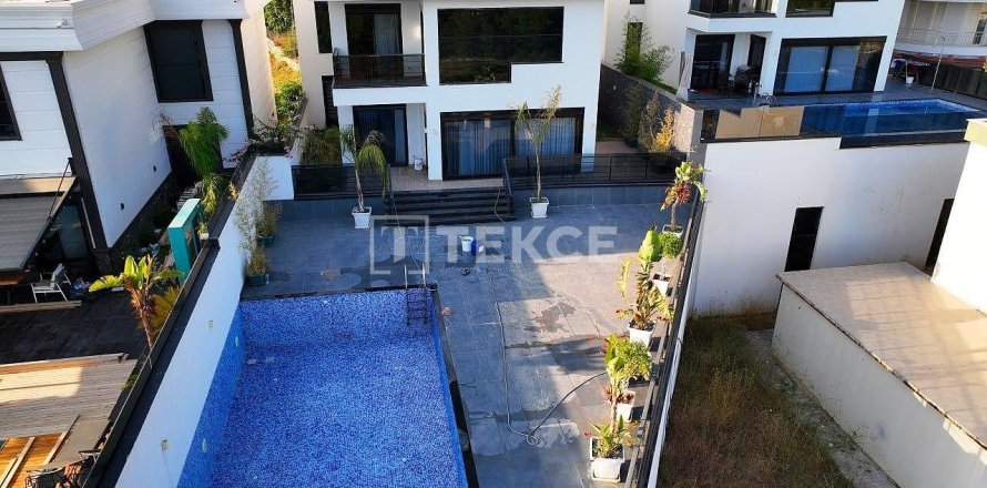 5 dormitorios Villa en Alanya, Turkey No. 78751