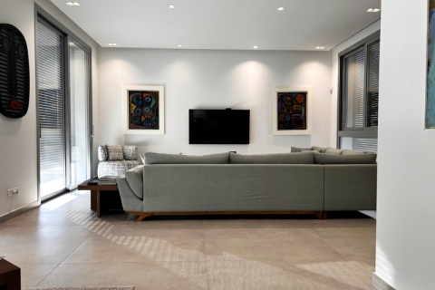 7 chambres House à Mouttagiaka, Cyprus No. 101228 10