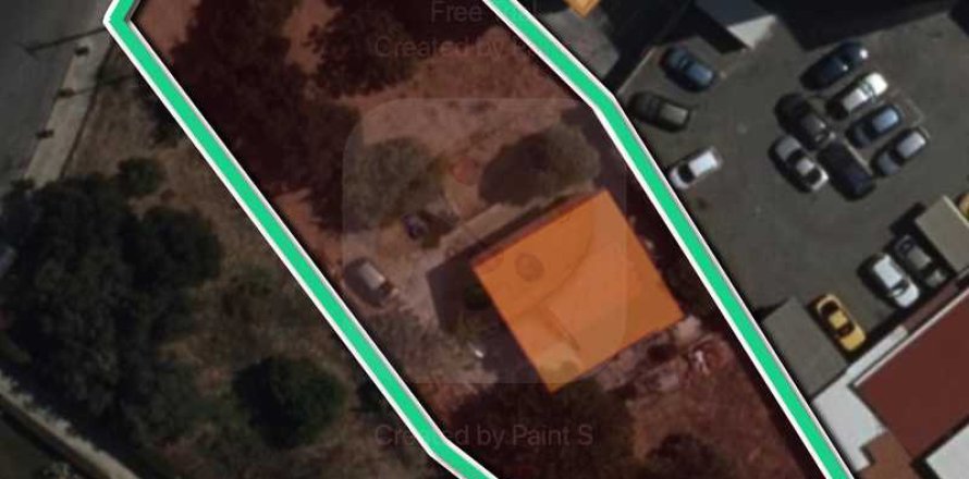 Commercial property en Mesa Geitonia, Cyprus No. 66691