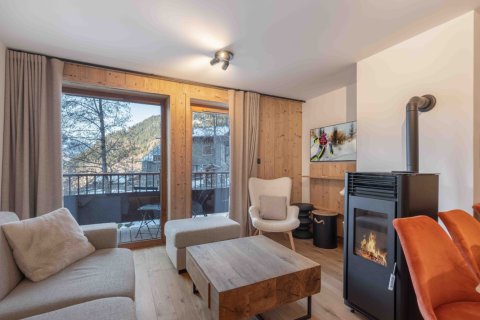 2 bedrooms Apartment in Champagny-en-Vanoise, France No. 99739 2