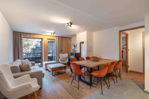 2 bedrooms Apartment in Champagny-en-Vanoise, France No. 99739 3