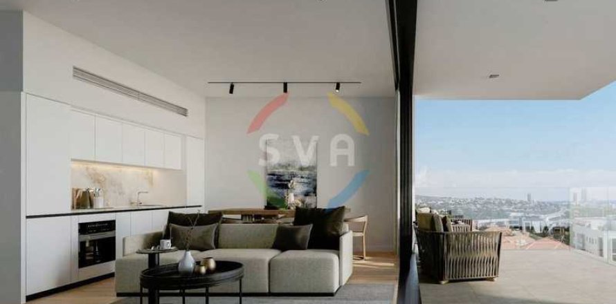 2 bedrooms Penthouse in Germasogeia, Cyprus No. 82210