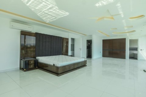5 bedrooms Villa in Ninh Kieu, Vietnam No. 14367 13