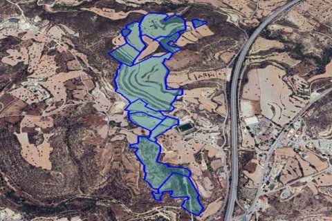 Commercial property in Choirokoitia, Cyprus No. 64349 1