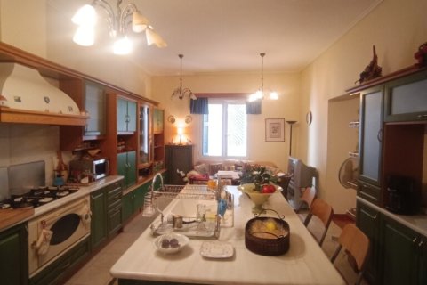 4 bedrooms Apartment in Irakleio, Greece No. 109172 3