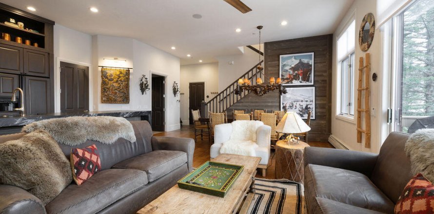 3 bedrooms Townhouse in Edwards, USA No. 104578