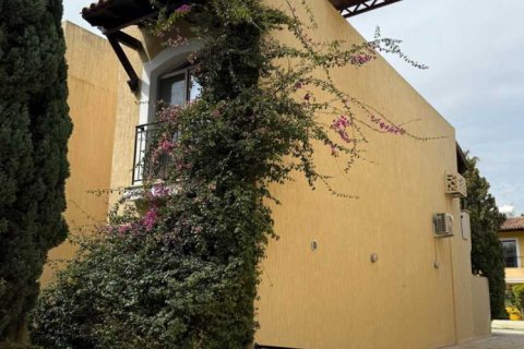 2 bedrooms Maisonette in Germasogeia, Cyprus No. 101348 13