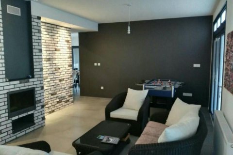 4 bedrooms Villa in Limassol, Cyprus No. 105601 12