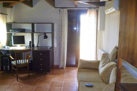 Дом с 4 комнатами в Эвбея, Греция №55787 26