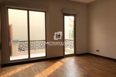 6 bedrooms Villa in Lien Chieu, Vietnam No. 93831 4