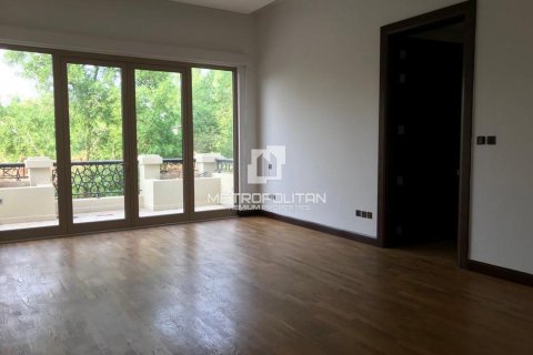 6 bedrooms Villa in Lien Chieu, Vietnam No. 93831 3